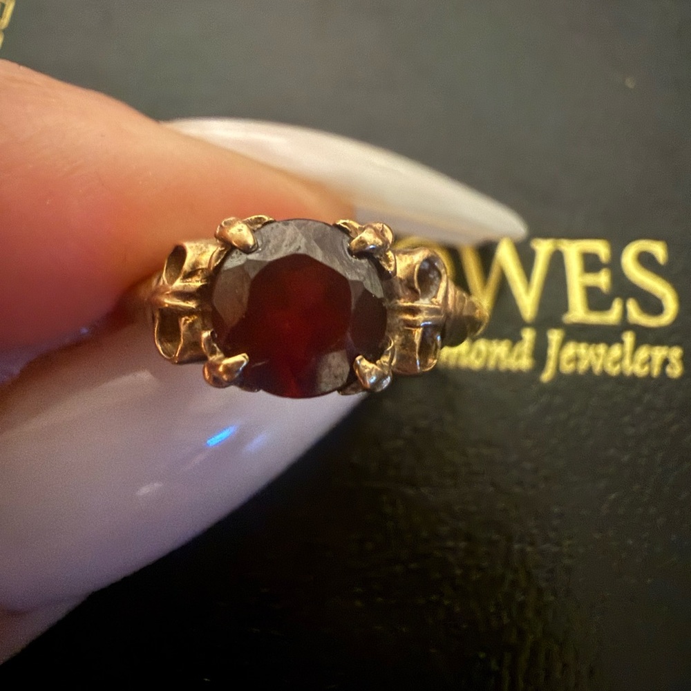 Vintage!!! 10 k gold! Art deco estate ring. Size 6. Garnet Gemstone - Picture 4 of 8
